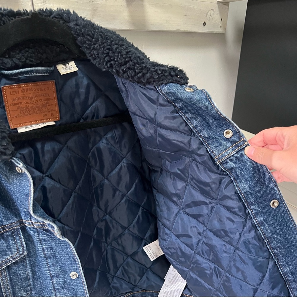 Levi’s authentic jacket